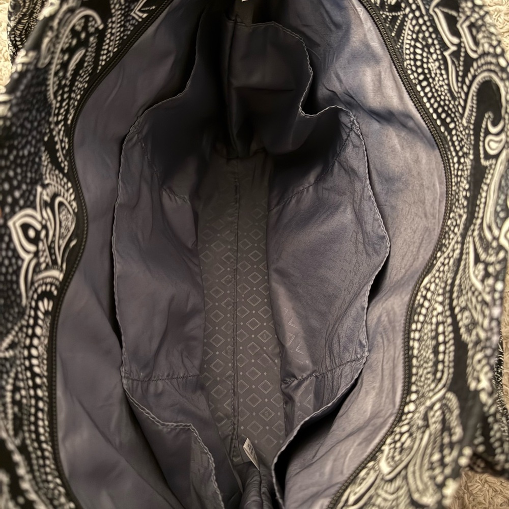 Vera Bradley Vera Tote Bag- pattern: stellar Paisley - Picture 3 of 3